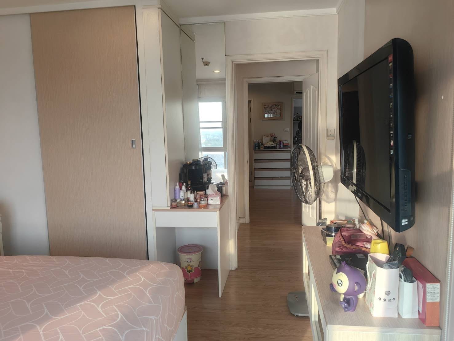 Condo Lumpini Ville Phibulsongkhram - Image 12